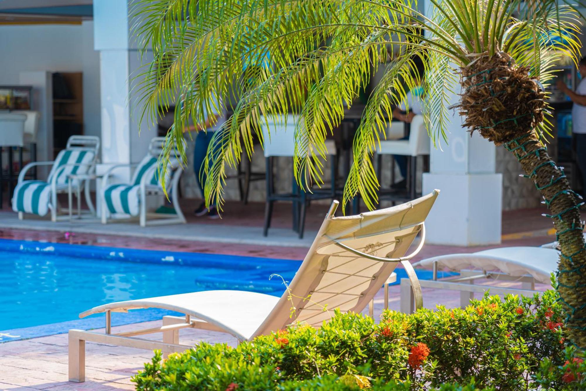 Hotel Las Hamacas La Ceiba Exterior foto